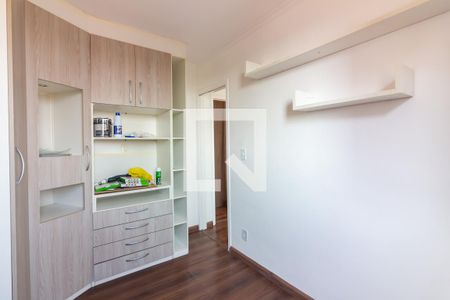 Quarto 2 de apartamento para alugar com 2 quartos, 57m² em Jardim Roberto, Osasco