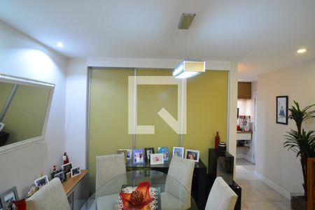 Sala de apartamento para alugar com 3 quartos, 130m² em Barra da Tijuca, Rio de Janeiro