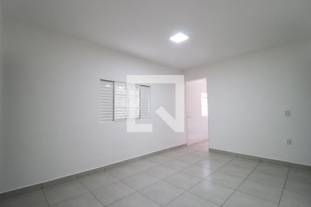Sala 2 de casa para alugar com 4 quartos, 91m² em Planalto, Uberlândia