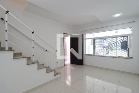Sala de casa para alugar com 3 quartos, 200m² em Jardim, Santo André