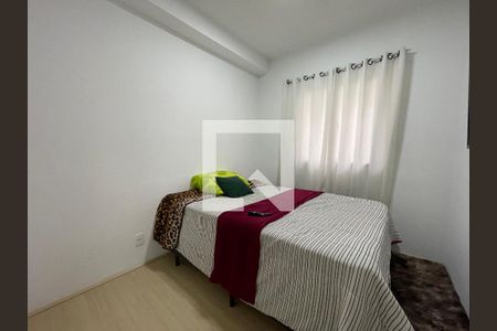 Quarto 1 de apartamento para alugar com 2 quartos, 38m² em Jaguaré, São Paulo