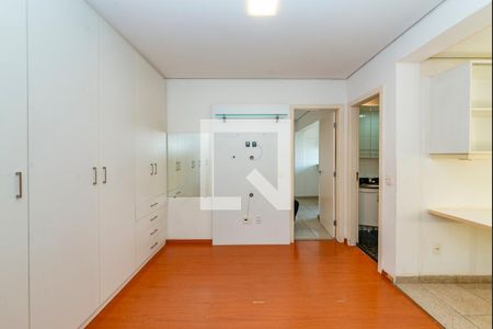 Suíte de apartamento à venda com 1 quarto, 45m² em Cidade Jardim, Belo Horizonte