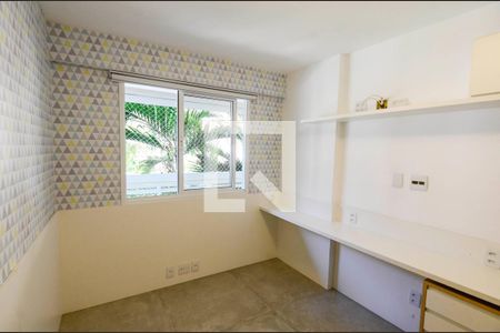 Quarto 1 de apartamento à venda com 3 quartos, 85m² em Maracanã, Rio de Janeiro