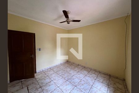 Dormitório de casa para alugar com 1 quarto, 88m² em Vila Tiberio, Ribeirão Preto