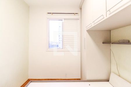 Quarto 1 de apartamento para alugar com 2 quartos, 44m² em Jardim Helena, São Paulo