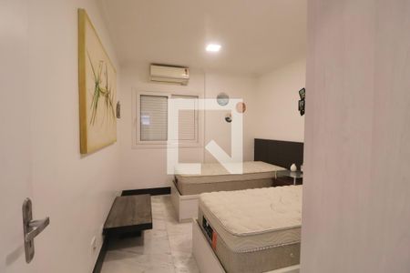 Quarto de apartamento para alugar com 3 quartos, 90m² em Centro, Guarujá