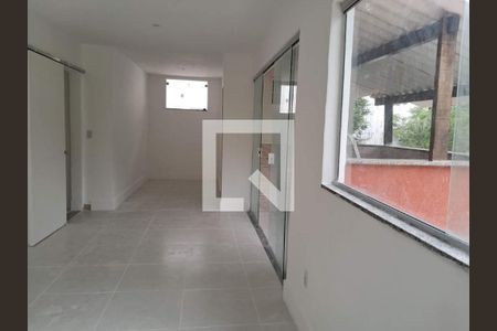 Casa à venda com 4 quartos, 206m² em Vargem Grande, Rio de Janeiro