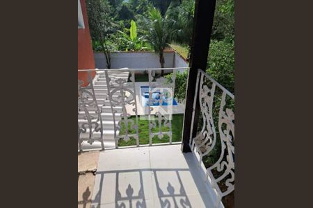 Casa à venda com 4 quartos, 206m² em Vargem Grande, Rio de Janeiro