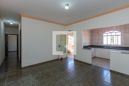 Sala 2 de casa para alugar com 3 quartos, 150m² em Céu Azul, Belo Horizonte