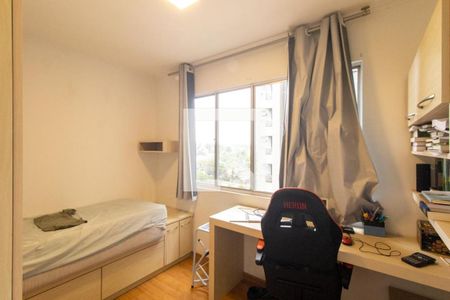 Quarto 2 de apartamento para alugar com 2 quartos, 55m² em Boa Vista, Curitiba