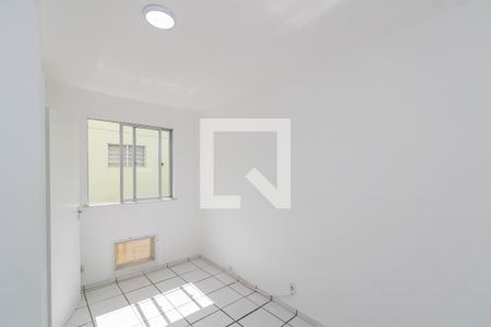 Quarto de apartamento à venda com 1 quarto, 45m² em Irajá, Rio de Janeiro