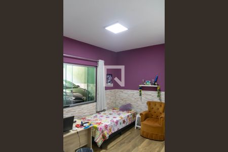 Quarto de casa à venda com 3 quartos, 450m² em Milionários, Belo Horizonte