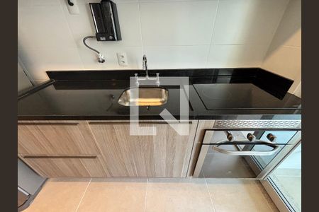 Sala/Cozinha de apartamento para alugar com 1 quarto, 56m² em Vila Olímpia, São Paulo
