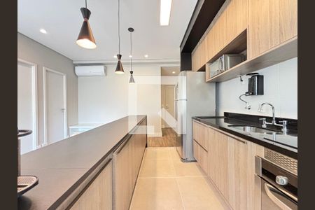 Sala/Cozinha de apartamento para alugar com 1 quarto, 56m² em Vila Olímpia, São Paulo