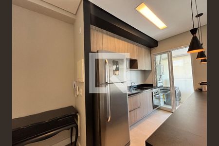 Sala/Cozinha de apartamento para alugar com 1 quarto, 56m² em Vila Olímpia, São Paulo