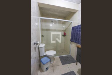 Casa 1 - Banheiro  de casa à venda com 4 quartos, 124m² em Piraporinha, Diadema