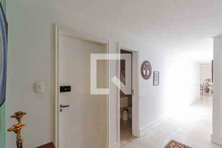 Hall de Entrada de casa à venda com 4 quartos, 333m² em Vila da Saúde, São Paulo