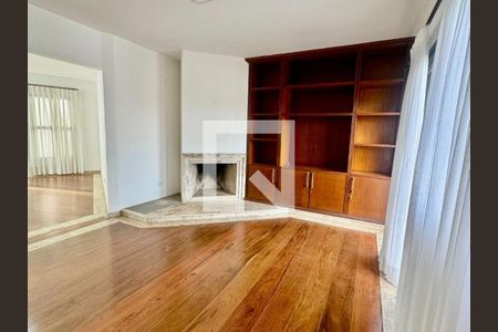 Casa à venda com 4 quartos, 420m² em Residencial Dez (Alphaville), Santana de Parnaíba