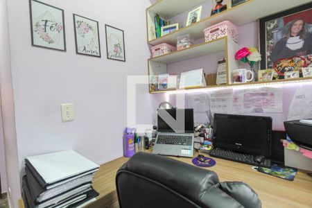 Escritorio de casa para alugar com 3 quartos, 90m² em Vila Ivg, São Paulo