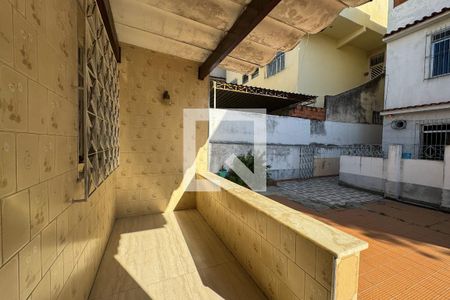 Varanda de casa para alugar com 2 quartos, 200m² em Parque Pauliceia, Duque de Caxias