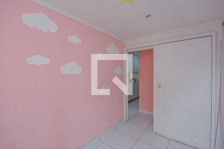 Quarto 2 de apartamento para alugar com 2 quartos, 40m² em Guarapiranga, São Paulo
