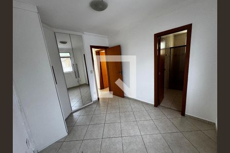 Suíte de apartamento para alugar com 2 quartos, 140m² em Castelo, Belo Horizonte
