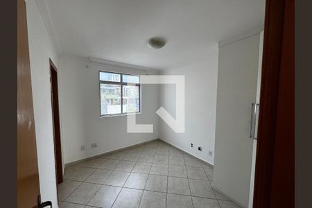Suíte de apartamento para alugar com 2 quartos, 140m² em Castelo, Belo Horizonte