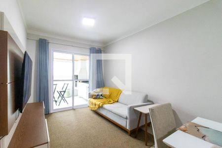Sala de apartamento para alugar com 3 quartos, 120m² em Aviação, Praia Grande