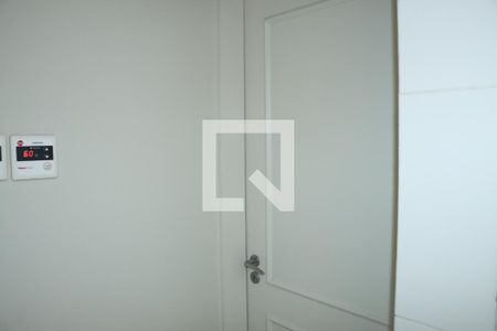 Casa de Condomínio para alugar com 6 quartos, 1200m² em Jardim Mediterraneo, Cotia