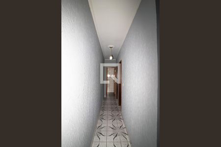Corredor de apartamento para alugar com 3 quartos, 61m² em Vila Leonor, Guarulhos