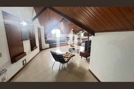 Casa à venda com 7 quartos, 1868m² em Barra da Tijuca, Rio de Janeiro