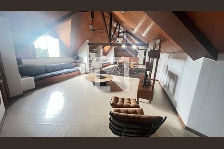 Casa à venda com 7 quartos, 1868m² em Barra da Tijuca, Rio de Janeiro