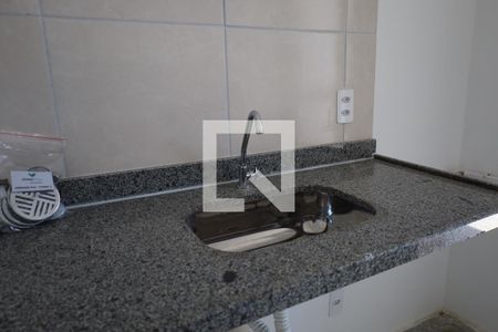 Sala/Cozinha de apartamento à venda com 2 quartos, 48m² em Socorro, São Paulo