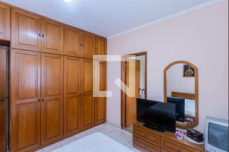 Suite de casa à venda com 6 quartos, 330m² em Parque São Domingos, São Paulo