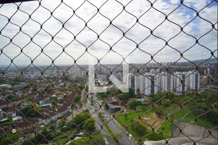 Suíte - Vista de apartamento para alugar com 3 quartos, 245m² em Higienópolis, Porto Alegre