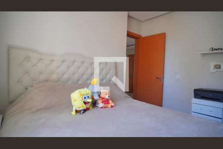Quarto 2 de apartamento à venda com 2 quartos, 50m² em Humaitá, Porto Alegre