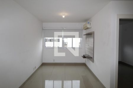 Sala de apartamento para alugar com 2 quartos, 58m² em Passo D’areia, Porto Alegre