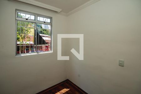 Quarto 2 de apartamento para alugar com 2 quartos, 48m² em Juliana, Belo Horizonte