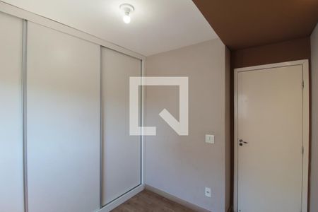 Quarto 1 de apartamento para alugar com 2 quartos, 44m² em Venda Nova, Belo Horizonte