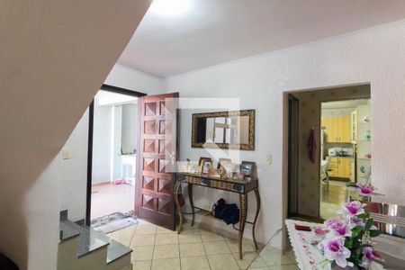 Hall de entrada de casa à venda com 3 quartos, 198m² em Jardim Naufal, São Paulo