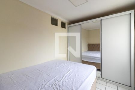 Quarto 1 de apartamento para alugar com 2 quartos, 51m² em Mirim, Praia Grande