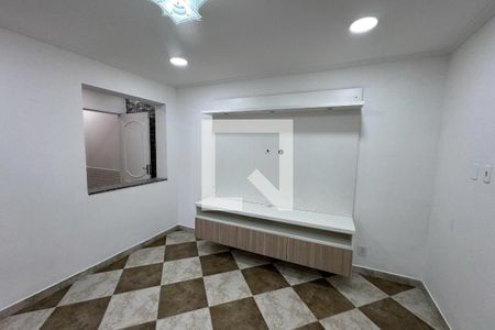 Sala de casa para alugar com 2 quartos, 80m² em Vila Sarapui, Duque de Caxias