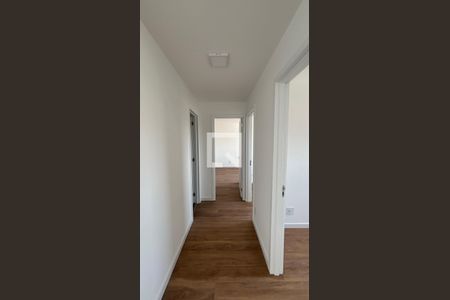 Corredor de apartamento para alugar com 3 quartos, 65m² em Vila Assunção, Santo André