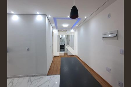 Sala/Cozinha de apartamento à venda com 2 quartos, 38m² em Padroeira, Osasco
