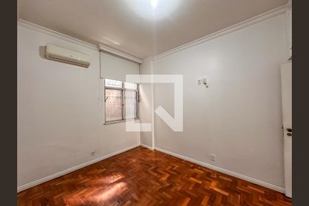 Quarto  de apartamento à venda com 3 quartos, 126m² em Laranjeiras, Rio de Janeiro