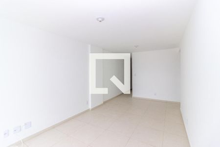 Sala de apartamento para alugar com 3 quartos, 120m² em Vila Valqueire, Rio de Janeiro