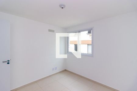 Quarto de apartamento para alugar com 3 quartos, 120m² em Vila Valqueire, Rio de Janeiro