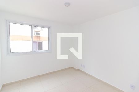 Quarto de apartamento para alugar com 3 quartos, 120m² em Vila Valqueire, Rio de Janeiro
