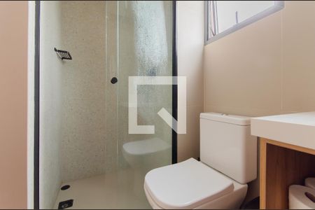 Banheiro Social de kitnet/studio para alugar com 1 quarto, 27m² em Paraíso, São Paulo