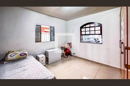 Quarto de casa para alugar com 2 quartos, 220m² em Jardim Leonor, Cotia